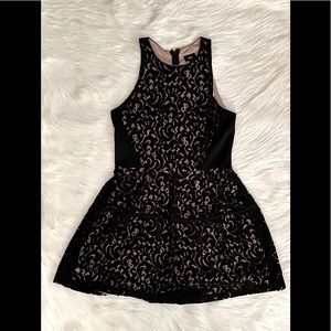 Black and beige lacy dress 👗